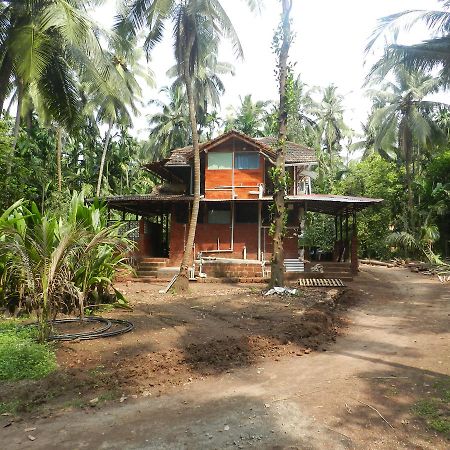 Bangli, The Finest Konkan Living Hotell Dāpoli Exteriör bild